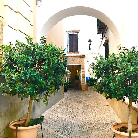 El Rincon De Descalzas Hotel 3*