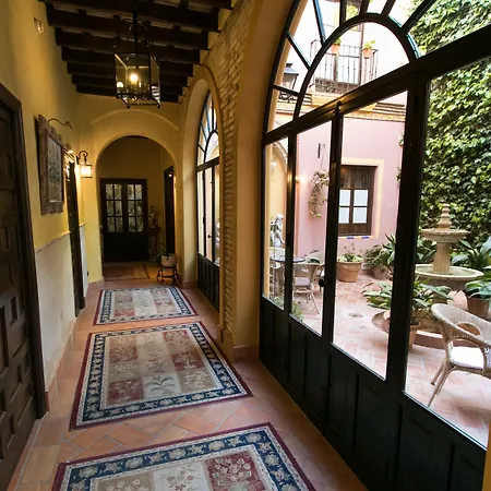 El Rincon De Descalzas Hotel 3*