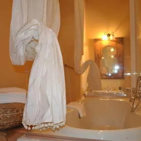 El Rincon De Descalzas Hotel